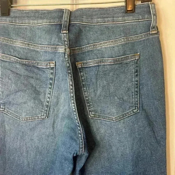 J.Crew Vintage Slim Straight crop jeans - Picture 5 of 11